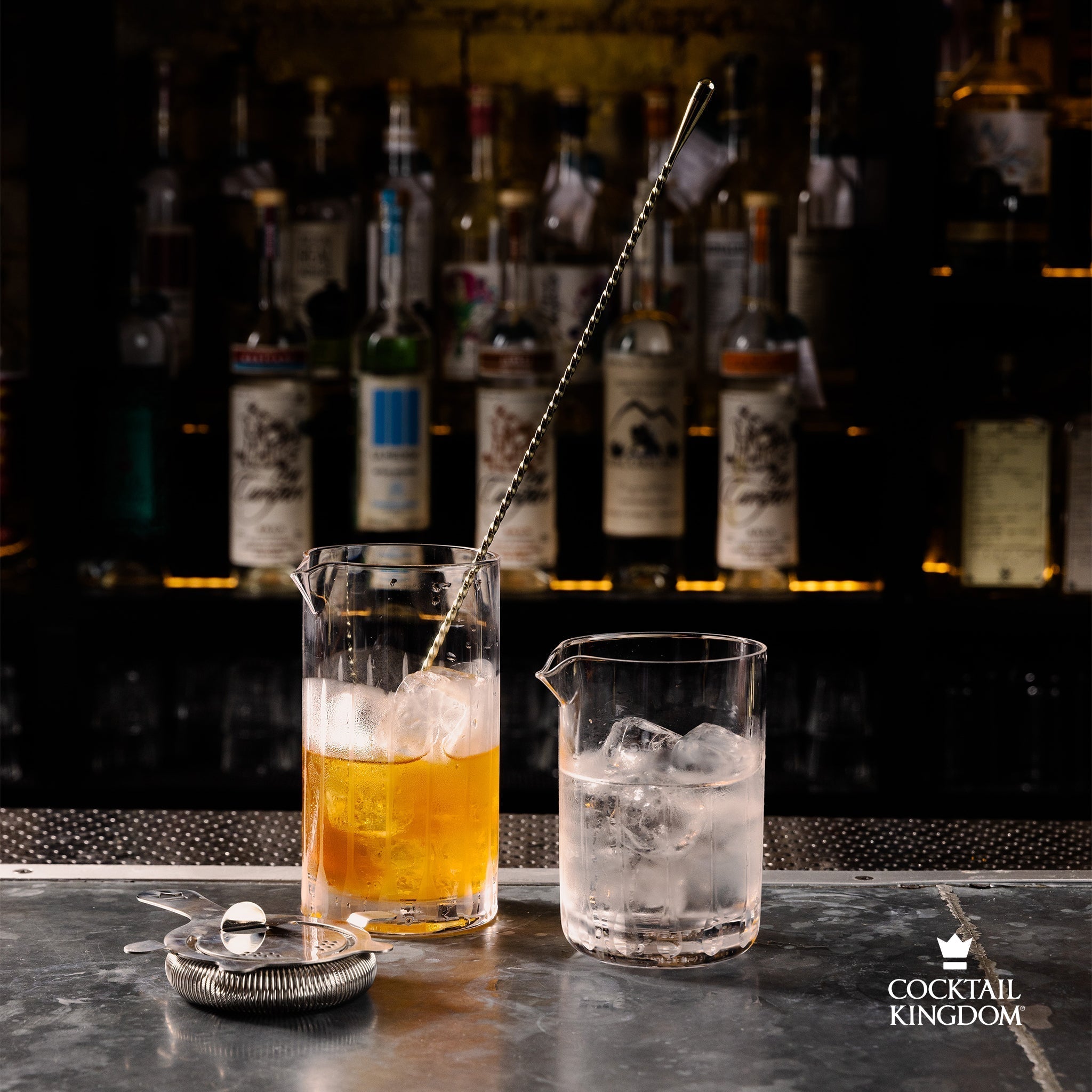 Cocktail Kingdom Seamless Paddle Mixing Glass 550ml vetro