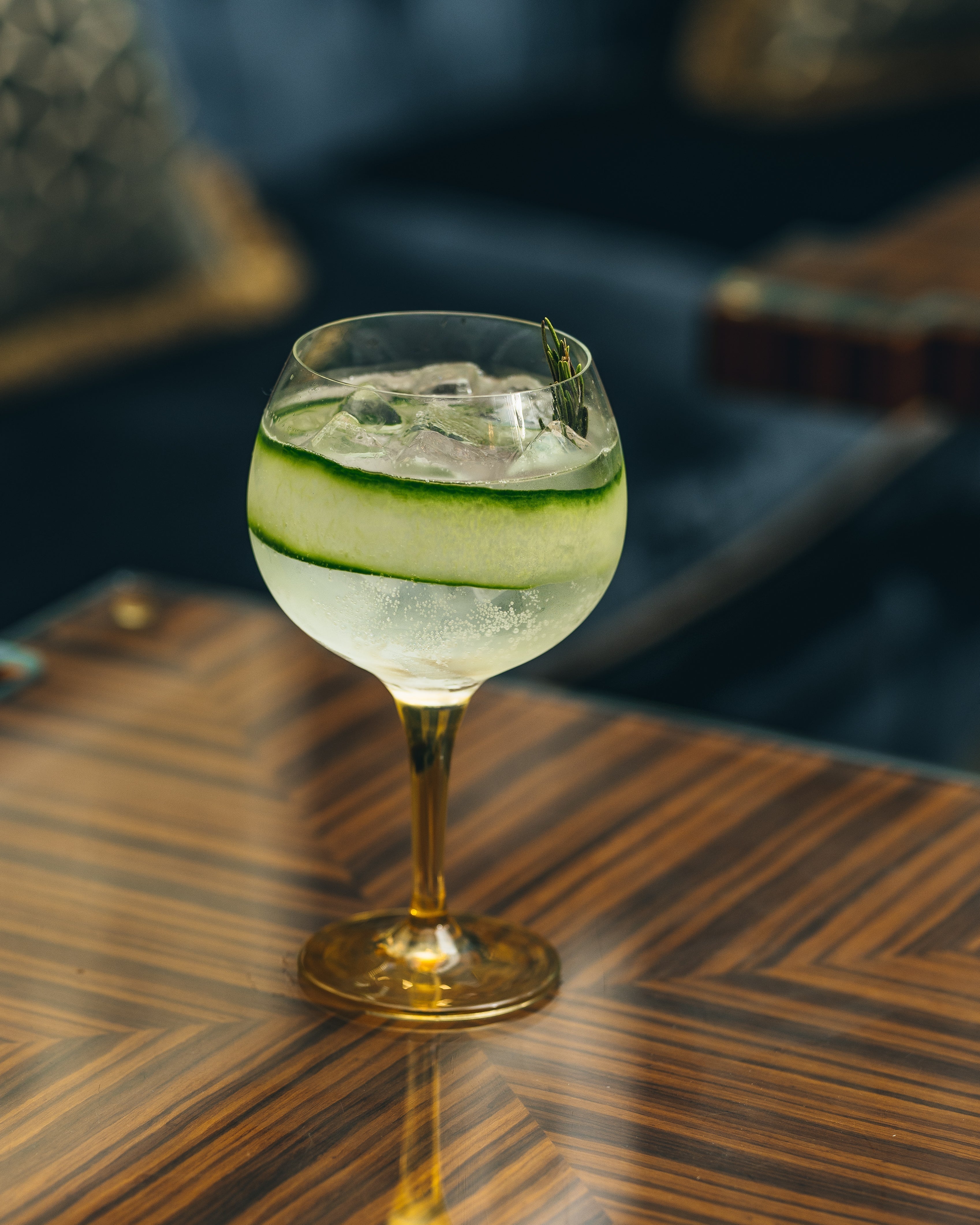 Urban Bar Balloon Gin Ambra 60cl Calice Gin Tonic