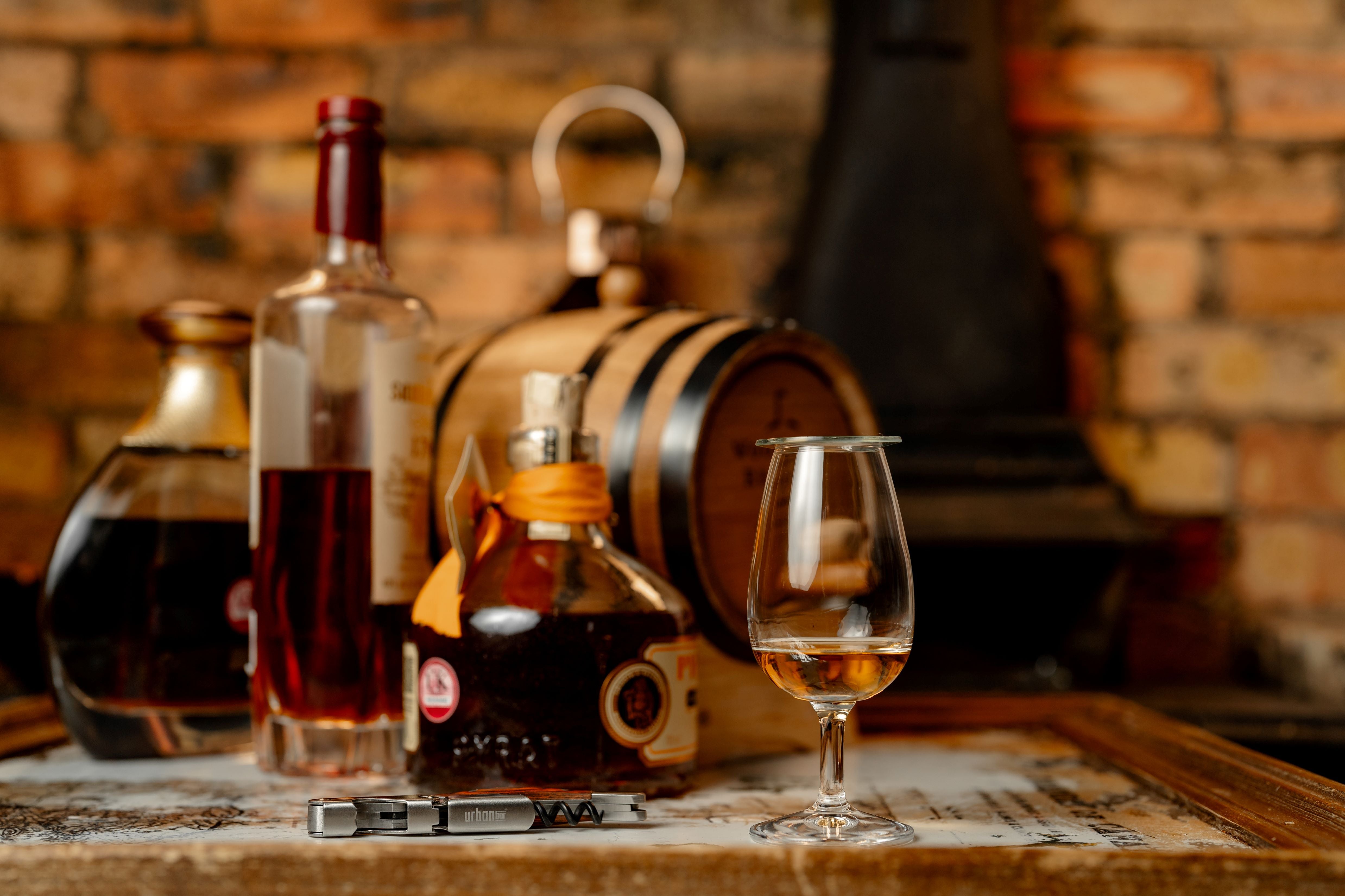 Urban Bar Distillery calice degustazione whisky 14cl con coperchio
