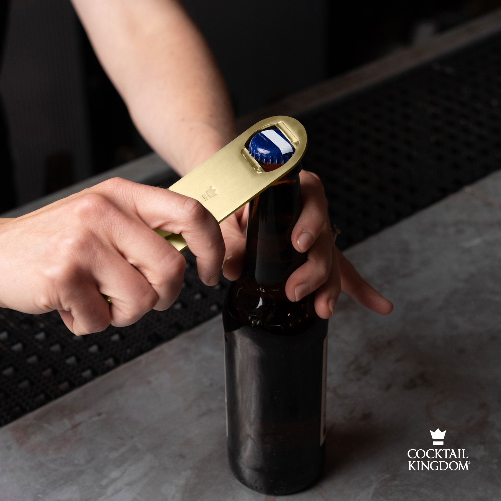 Urban Bar Cocktail Kingdom Church Key Gold apribottiglie